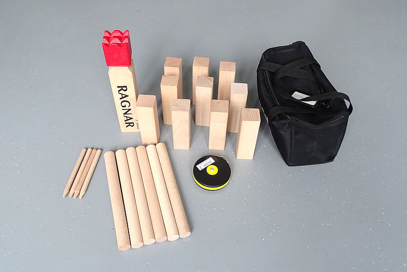 Kubb-Spiel aus Massivholz 