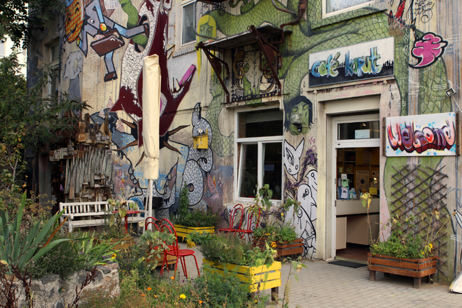 leben.lernen.leipzig e. V., Café kaputt – Reparaturcafé und Bildungsort