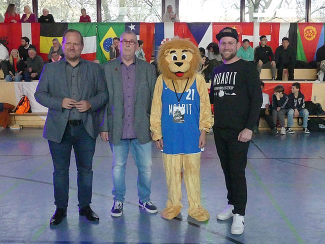 Internationales Basketballturnier, Städtepartnerschaften